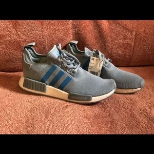 Adidas blue tennis shoes size 6.5